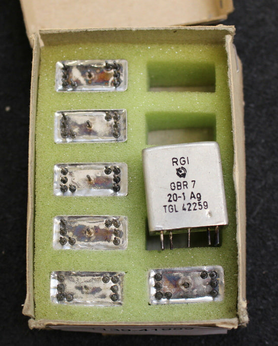 RGI RFT 7 Stück Relais GBR 7-20-1 AgPd TGL 42259 20-1 AgPd DDR