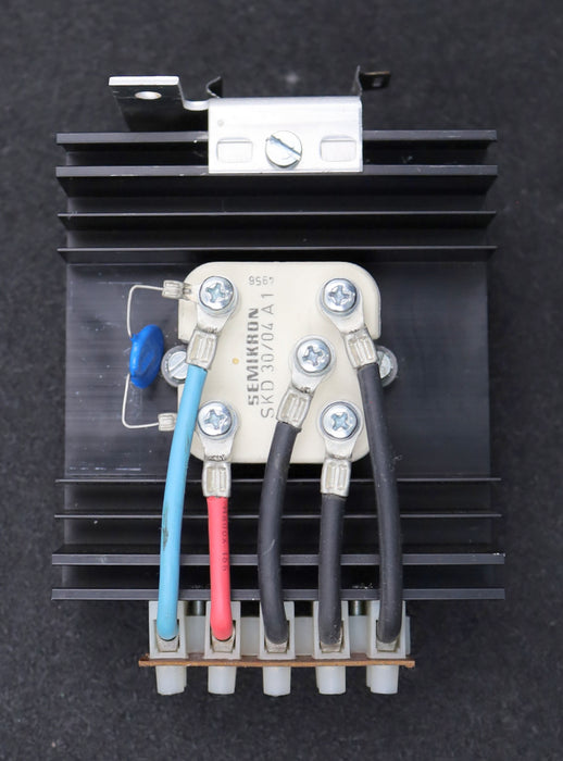 Bild des Artikels SEMIKRON-Dreiphasen-Brückengleichrichter-SKD-30/04-A1-gebraucht