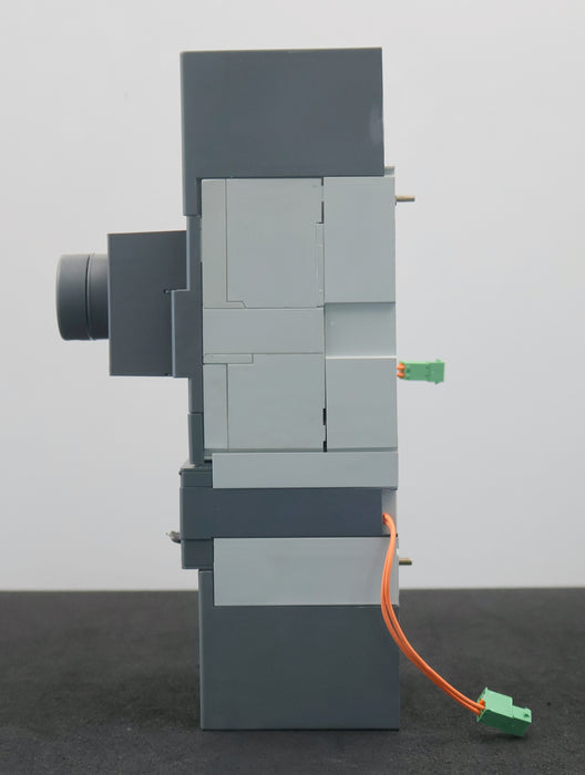 ABB Leistungsschalter T3N 250 Ue= 690V Ui= 800V Uimp= 6kV + RC223 Ue= 110…500V