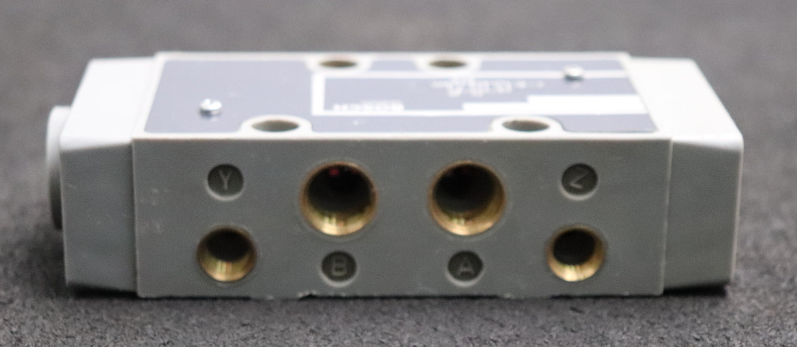 Bild des Artikels BOSCH-Magnetventil-Mat.-Nr.-0820220002-gebraucht