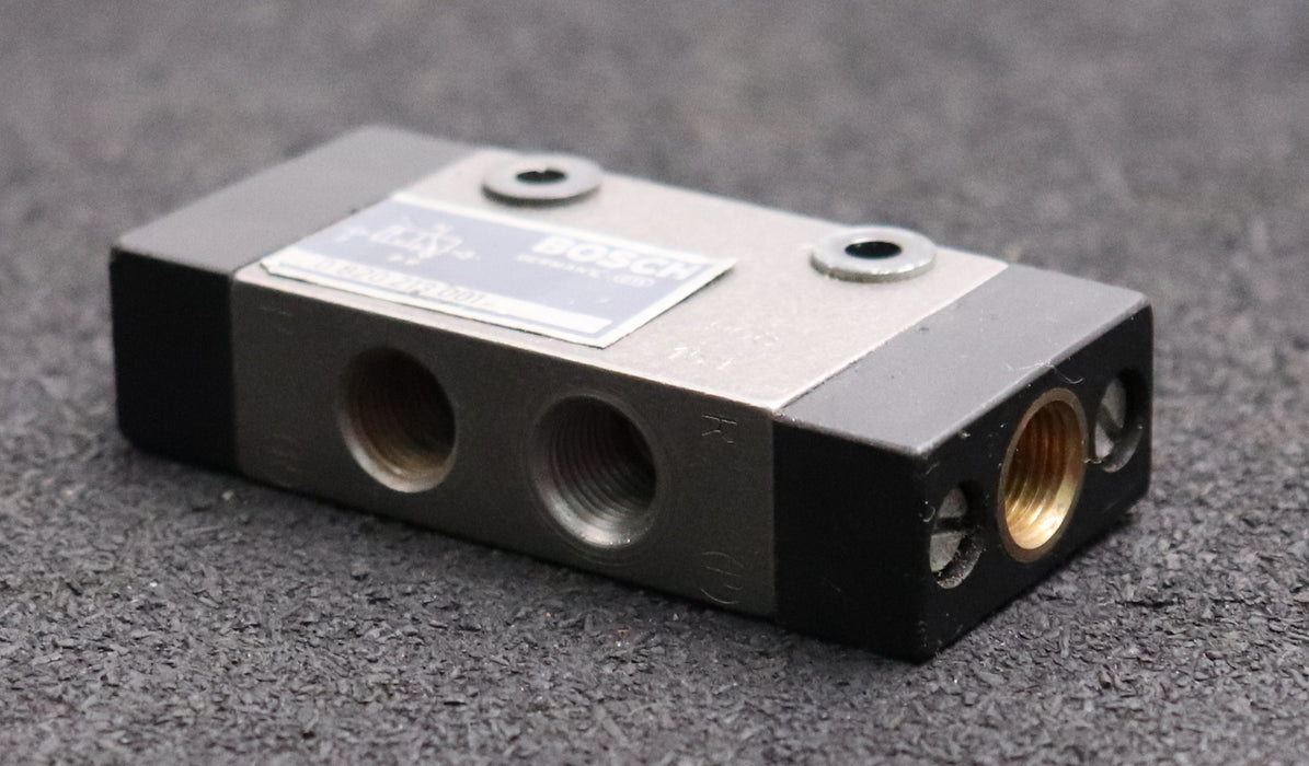 Bild des Artikels BOSCH-Pneumatikventil-Mat.-Nr.-0820213001-3/2-geschlossen-monostabil