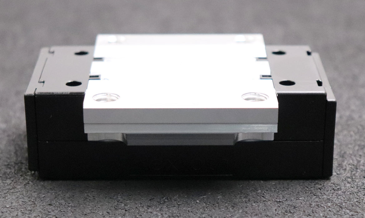 Bild des Artikels REXROTH-ELINE-Kugelwagen-MNR:-R203129410-Flanschfläche-70x60mm-unbenutzt-in-OVP