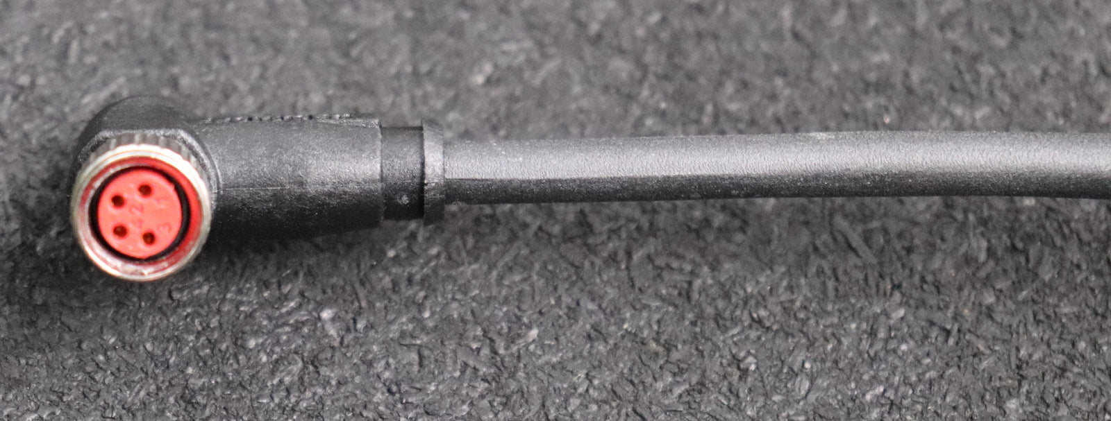 Bild des Artikels BECKHOFF-10m-Powerleitung-ZK2020-3400-0100-Baugröße-M8-4-polig-female-unbenutzt