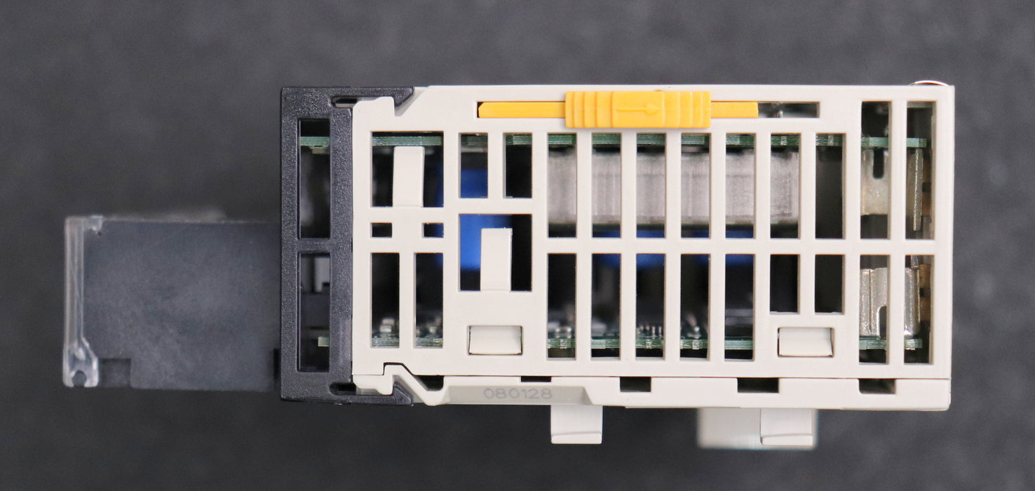 Bild des Artikels OMRON-analoges-Eingangs-/Ausgangsmodule-CJ1W-MAD42-4x-Eingang-2x-Ausgang