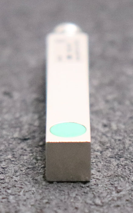 Bild des Artikels BAUMER-induktiver-Näherungsschalter-IFFM-08P3701/01S35L-unbenutzt-in-OVP