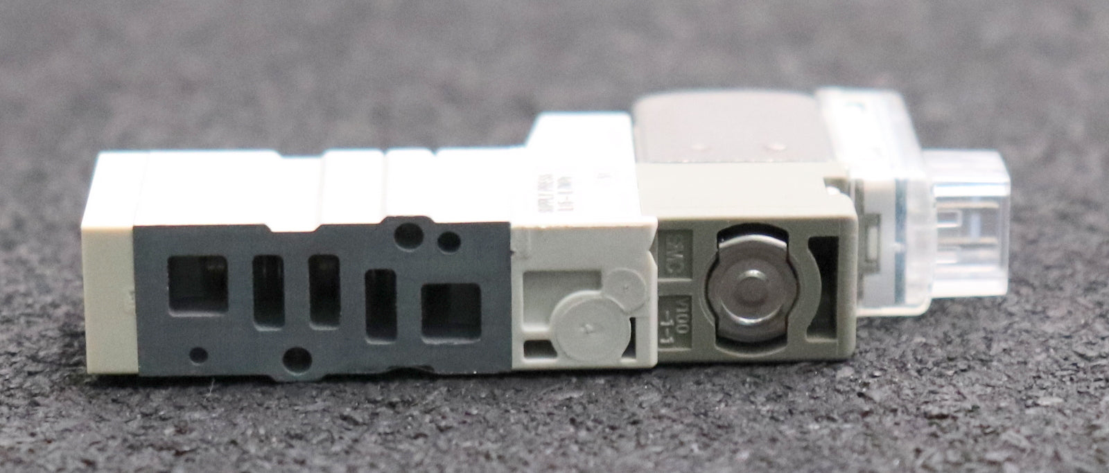 Bild des Artikels SMC-Magnetventil-SYJ3143-5LOZ-Q-S-0,15-0,7MPa--unbenutzt