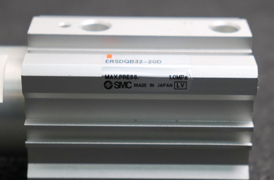 Bild des Artikels SMC-Kompaktzylinder-ERSDQB32-20D-max:-1,0MPa-Hub-20mm-Kolbrn-32mm-unbenutzt