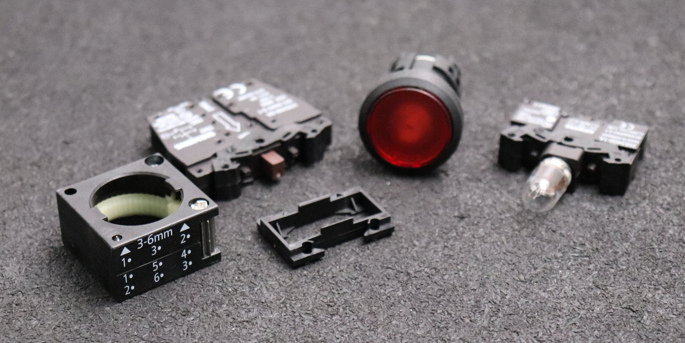 Bild des Artikels SIEMENS-Leucht-Taster-3SB3221-0AA21-Farbe-rot-unbenutzt-in-OVP