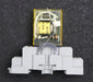 Bild des Artikels IDEC-7x-Relaisfassung-mit-Steckrelais-SH1B-05-+-RH1B-U-24VDC-unbenutzt