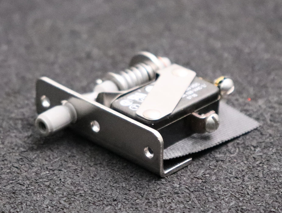 Bild des Artikels HONEYWELL-Türverrieglung-Microschalter-23AC2-unbenutzt