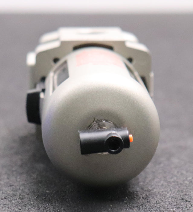 Bild des Artikels SMC-Druckluftminderer-AW30-F03E-0,05-0,85MPa-gebraucht