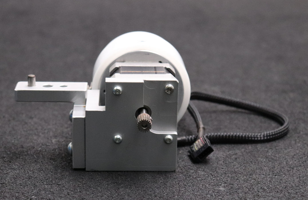 Bild des Artikels NANOTEC-Schrittmotor-mit-BAUMER-GCM2K.-0120001-1,8A-2.0V-10-30VDC-gebraucht