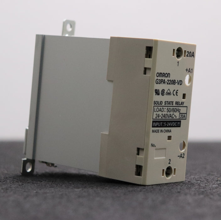 Bild des Artikels OMRON-Halbleiterrelais-G3PA-220B-VD-50/60Hz-24-240VAC-20A-Input-5-24VDC