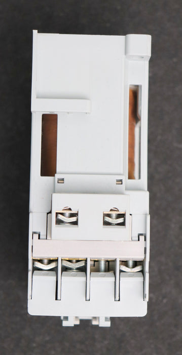 Bild des Artikels ALLEN-BRADLEY-Schütz-100-C16D*10-690VAC-32A-Spullenspannung-24VDC-gebraucht