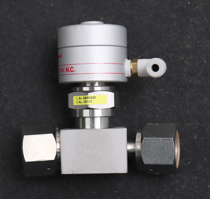 Bild des Artikels FUJIKIN-3x-Membranventil-TYPE-N.C.-0,34-0,69MPa-316L-gebraucht-Gewicht-1,4kg