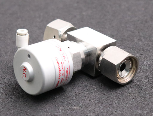 Bild des Artikels FUJIKIN-Membranventil-TYPE-N.C.-0,34-0,69MPa-316L-unbenutzt