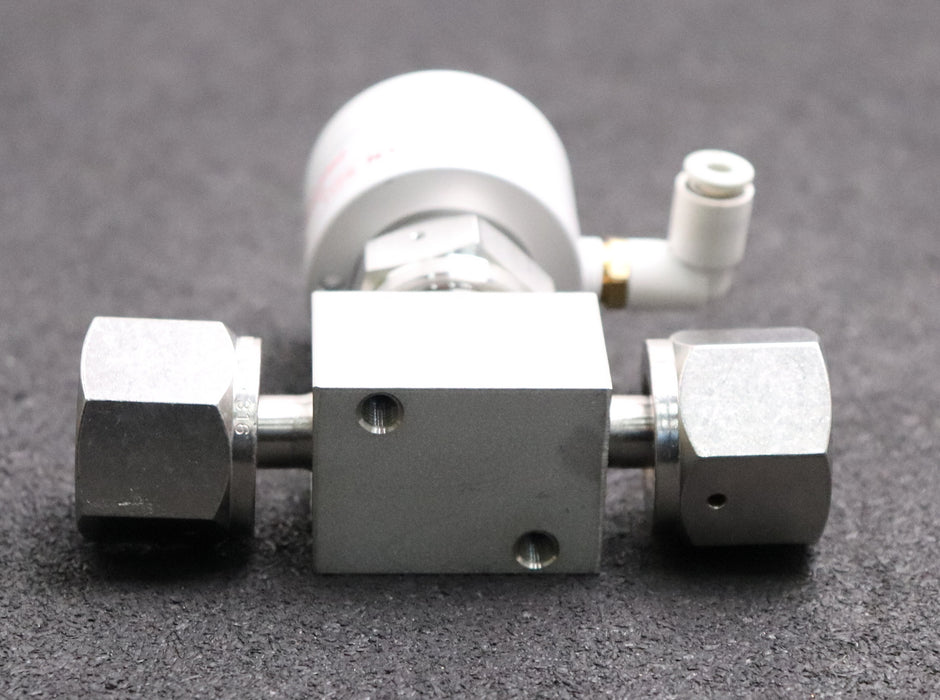 Bild des Artikels FUJIKIN-Membranventil-TYPE-N.C.-0,34-0,69MPa-316L-unbenutzt