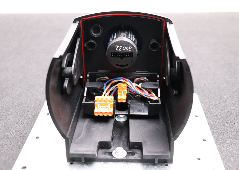 Bild des Artikels DRÄGER-POLYTRON-7000-modulares-Gaswarngerät-+-P3U-Remote-Adapter-8317810+8317999