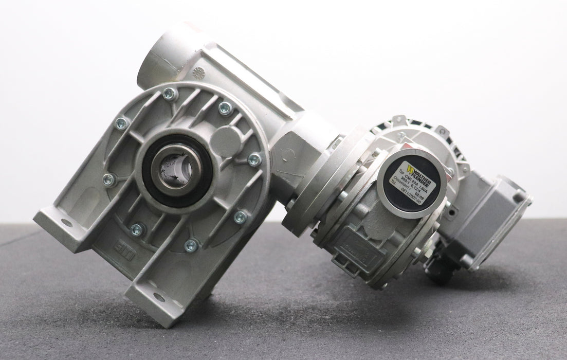 Bild des Artikels WALTHER-FLENDER-Motor-Typ-MA63a4-+-Schneckengetriebe-CMI.40A-I.60A-300/1-0,12/4