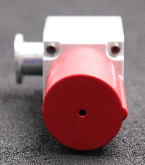 Bild des Artikels PFEIFFER-Vakuum-Eckventil-Typ-AVC-016-SA-Betriebsdruck-min.-1-10hPa