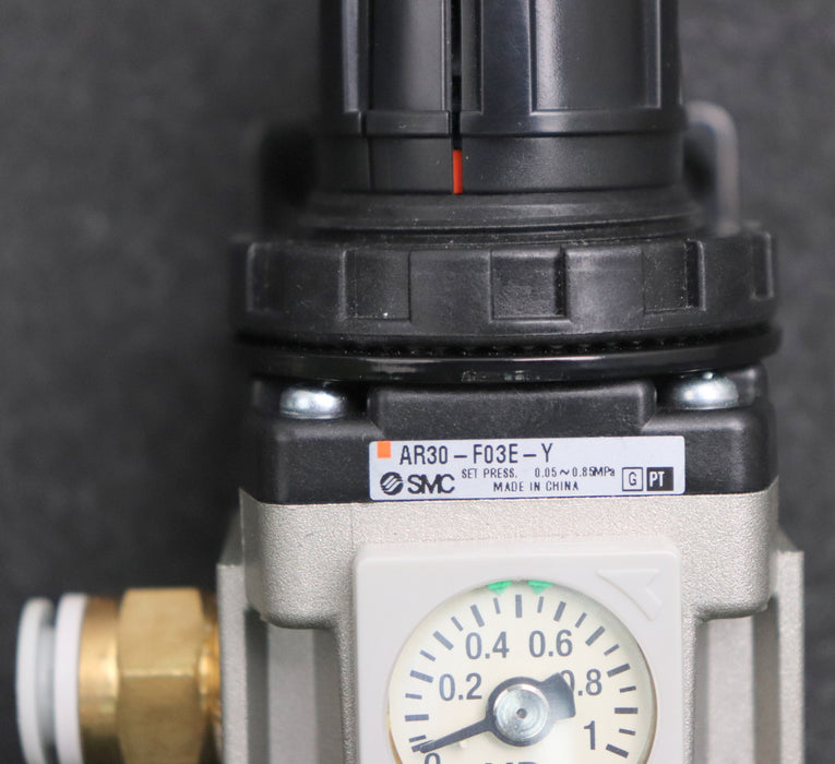 Bild des Artikels SMC-Regler-AR30-F03E-Y-0,05-0,85MPa-gebraucht
