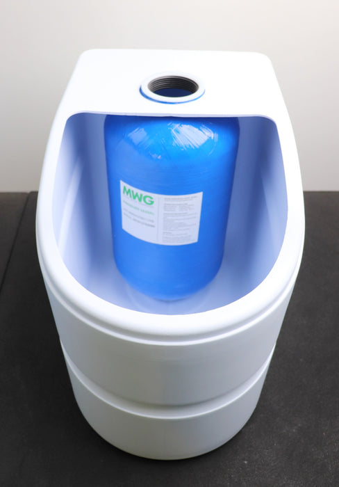 Bild des Artikels BKG-Kabinette-für-Enthärtungsanlage-Slim-Surf-17-C0817SWSAS-mit-MWG-Drucktank