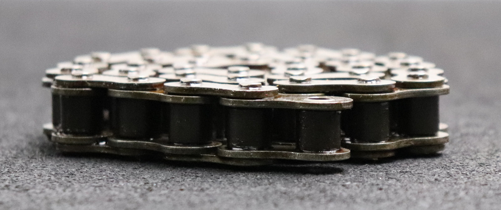 Bild des Artikels Rollkette-Profil-10B-1-/-5/8"-x-3/8"-Länge=-587,4mm-Teilung-1/2''/15,875mm