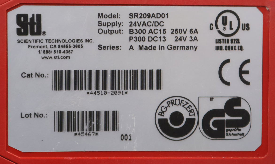 STI Sicherheitsrelais Model SR209AD01 24VAC/DC 50/60Hz 4W 0,5-10sec gebraucht