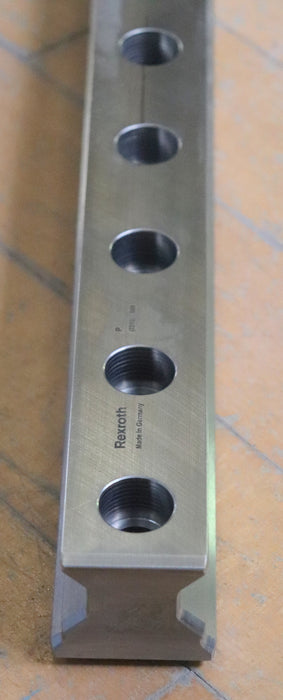 Bild des Artikels REXROTH-Rollenschiene-R180543269-Länge-2660mm-Breite-45mm-1.-LochØ-20mm