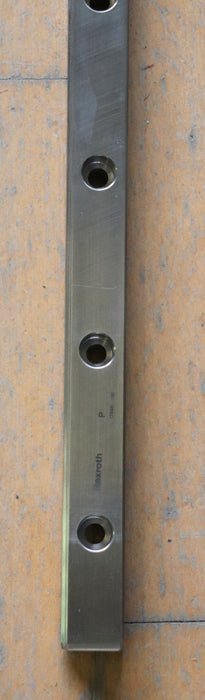 Bild des Artikels REXROTH-Linearführungsschiene-R160570231-Länge-1860mm-Breite-25mm-1.-LochØ-9mm