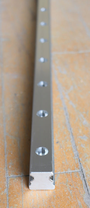 Bild des Artikels REXROTH-Linearführungsschiene-R203520531-Länge-1496mm-Breite-25mm-1.-LochØ-7mm