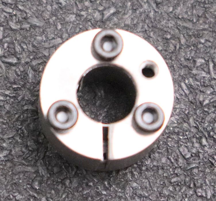 Bild des Artikels Spannsatz-für-WellenØ-8mm-AußenØ-18mm-Breite-13,5mm-Material-Stahl-unbenutzt