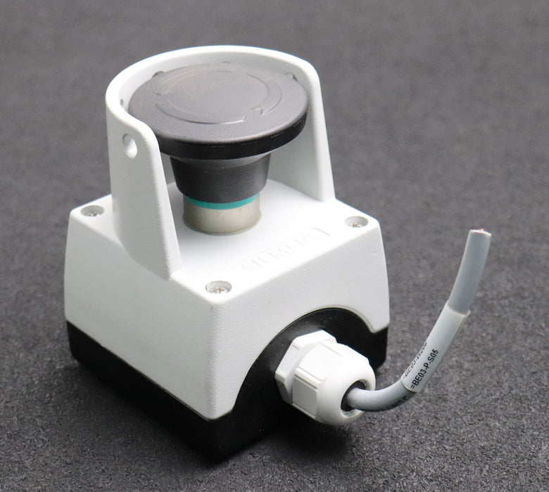 Bild des Artikels SIEMENS-Gehäuse-für-Befehlsgerät-3SB3801-2EB30-0CC0-gebraucht