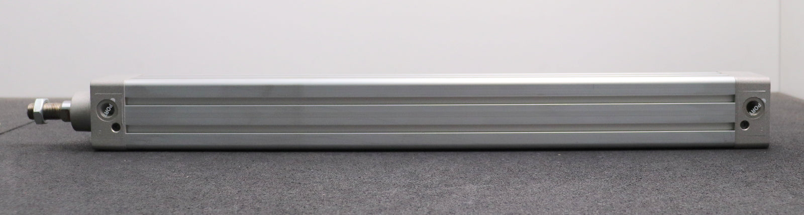 Bild des Artikels SMC-doppeltwirkender-Pneumatikzylinder-CP95SDB50-500-KolbenØ-50mm-Hub-500mm