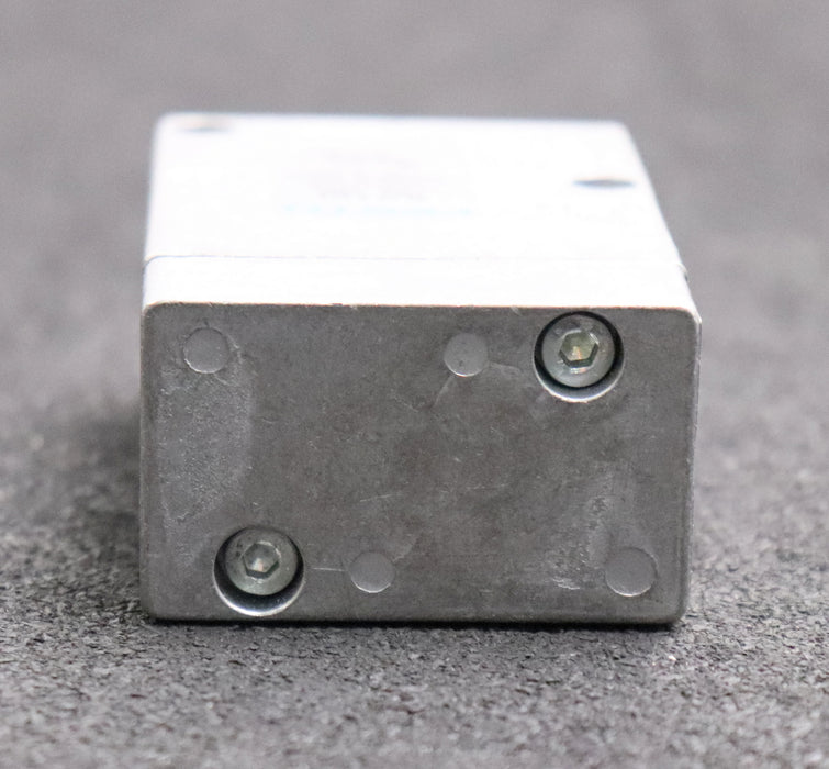 Bild des Artikels FESTO-Pneumatikventil-VL/0-3-1/4-Mat.Nr.-9984-unbenutzt-in-OVP