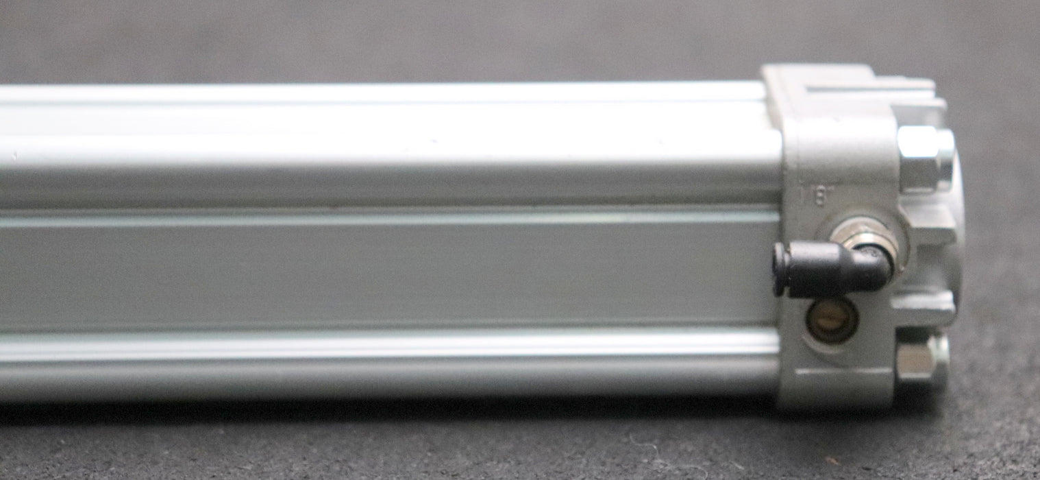 Bild des Artikels UNIVER-Pneumatikzylinder-K2000320300-KolbenØ-32mm-Hub-300mm-ISO-15552-gebraucht