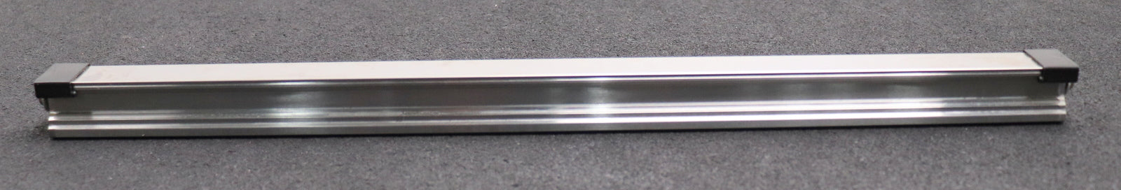 Bild des Artikels REXROTH-Kugelschiene-R160526431-25-N-L146-28-28-Länge-416mm-Rail-1/2---unbenutzt