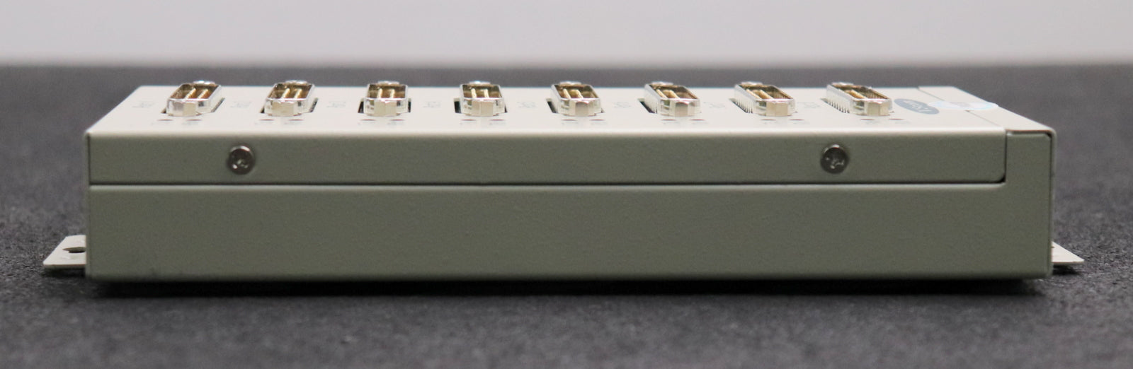 Bild des Artikels VScom-Verteilerbox-COMBOX-8-DB25-mit-Kabel-1,5m-unbenutzt-in-OVP