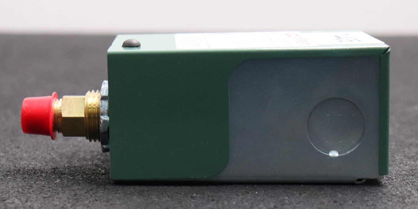 Bild des Artikels ASCO-pneumatischer-Druckschalter-HB30A214-mit-Anleitung-unbenutzt