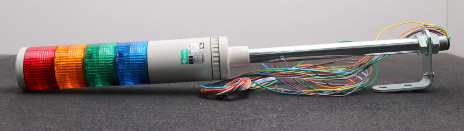 Bild des Artikels PATLITE-Signalturm-LME-402FBL-RYGB-mit-Rot-/-Gelb-/-Grün-/-Blau-Horn-24VAC/DC