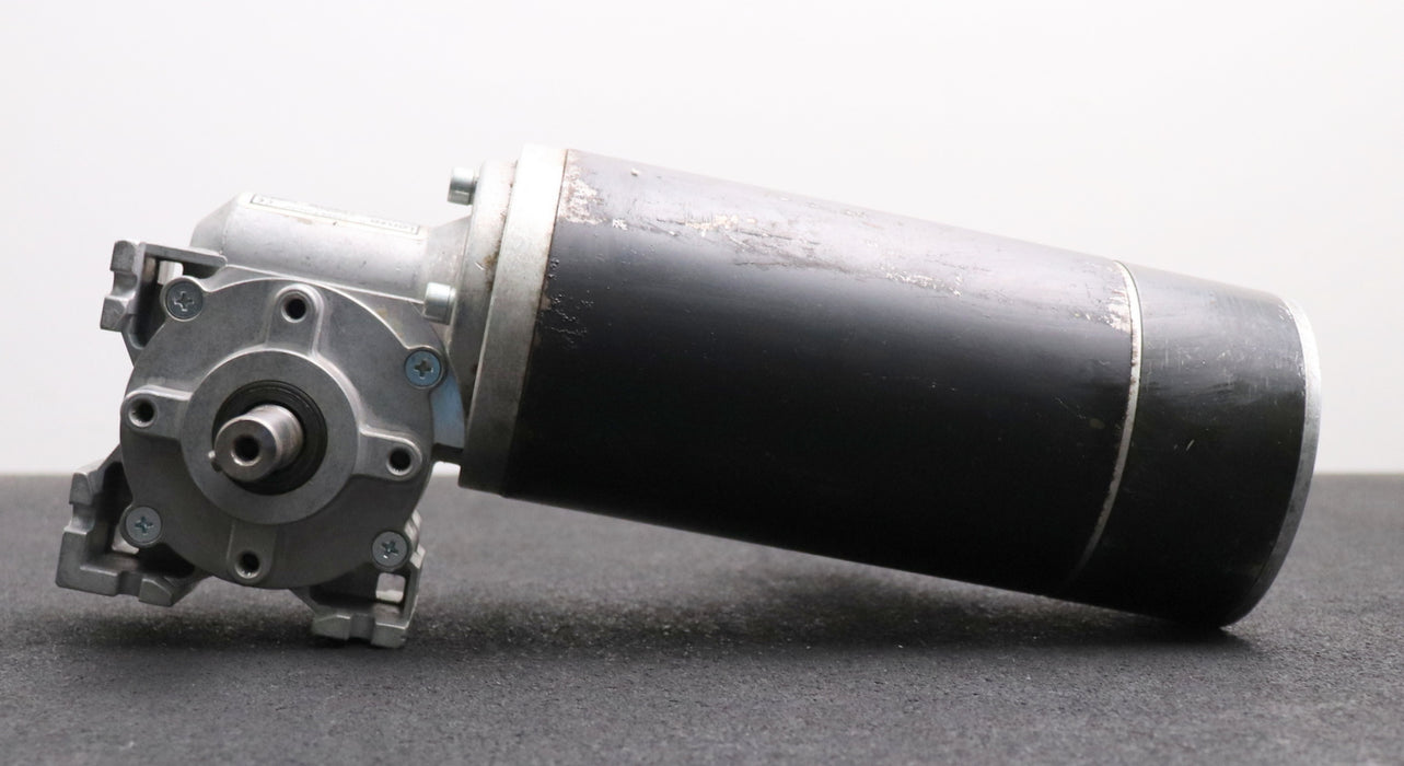 Bild des Artikels LENZE-Schneckengetriebe-Motor-SDS-GAR-063C22-0,4kW-2800U/min-390VAC-100Hz