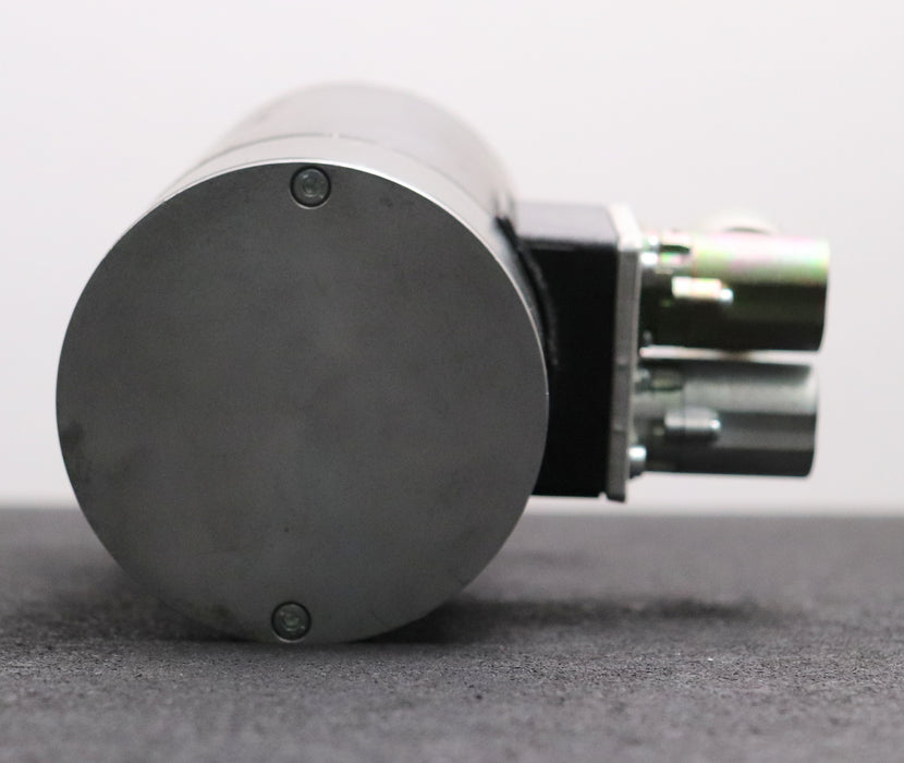 Bild des Artikels LENZE-Schneckengetriebe-Motor-SDS-GAR-063C22-0,4kW-2800U/min-390VAC-100Hz