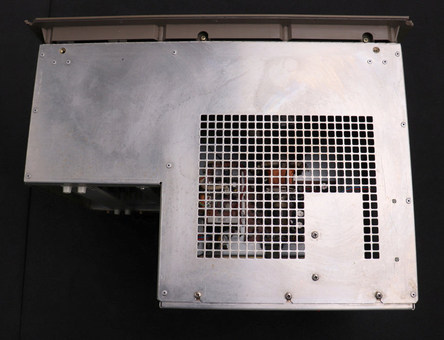 Bild des Artikels SIEMENS-SINUMERIK-820M-Bedientafel-6FC3531-0AA-Z-ohne-Einschubmodule-gebraucht