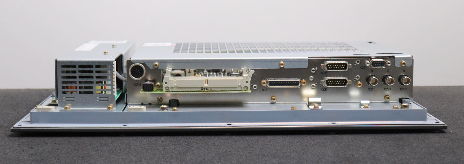 Bild des Artikels SIEMENS-SINUMERIK-840C-Flachbedientafel-Color-19"-6FC5103-0AB03-1AA2-Version-B