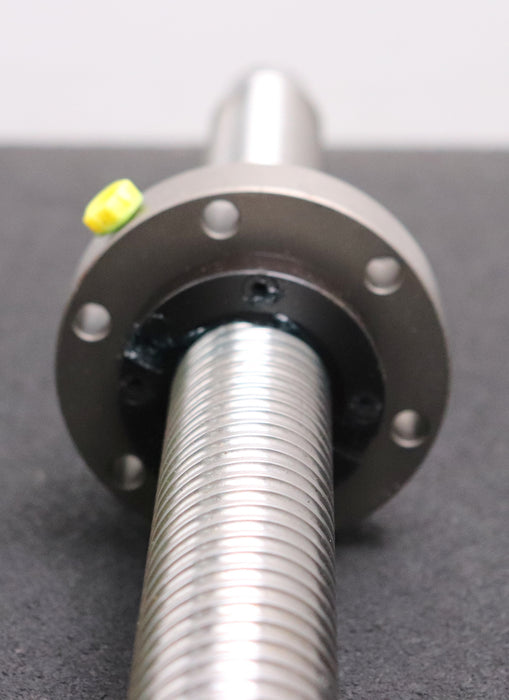 Bild des Artikels NEFF-Kugelgewindespindel-KGS-R-32x20-T10-RH-4-gängig-GewindeØ-32mm