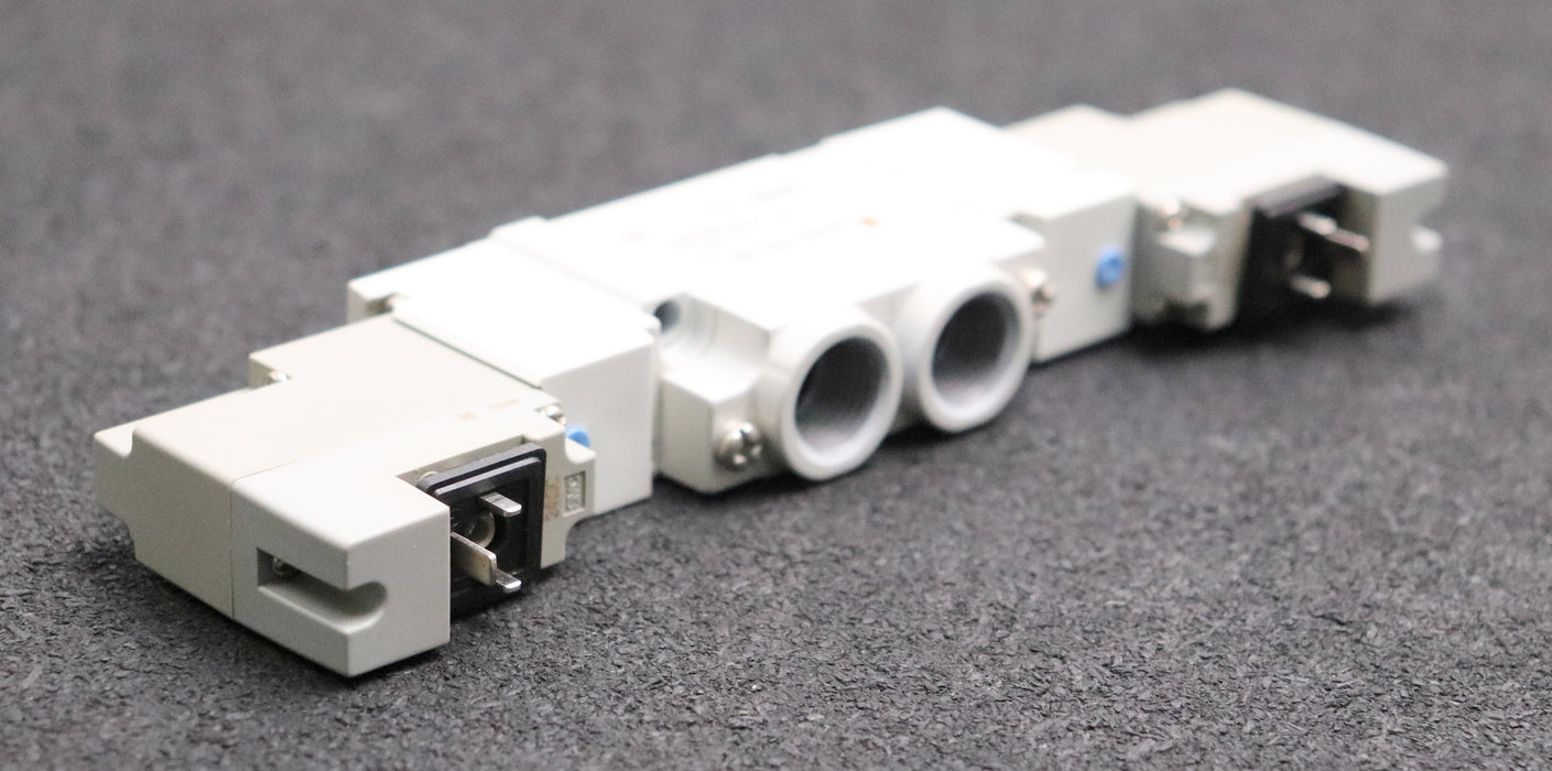 Bild des Artikels SMC-Pneumatik-Magnetventil-SY7220-5YO-02F-Q-unbenutzt-in-OVP