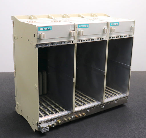 Bild des Artikels SIEMENS-SINUMERIK-840C-Zentralgerät-2-18-EP-BGR-Träger-für-18-Platinen-Rack