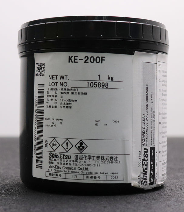 Bild des Artikels SHIN-ETSU-Silikonpaste-für-Solaranlagen-Kabel-KE-200F-1kg-unbenutzt-in-OVP