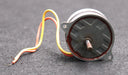 Bild des Artikels SYNCHRON-Elektromotor-Typ-640-Z140RD-5-6-12-78-24V-60CY-5W-1rpm-WellenØ-4,75mm