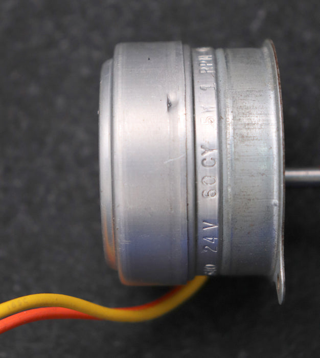Bild des Artikels SYNCHRON-Elektromotor-Typ-640-Z140RD-5-6-12-78-24V-60CY-5W-1rpm-WellenØ-4,75mm